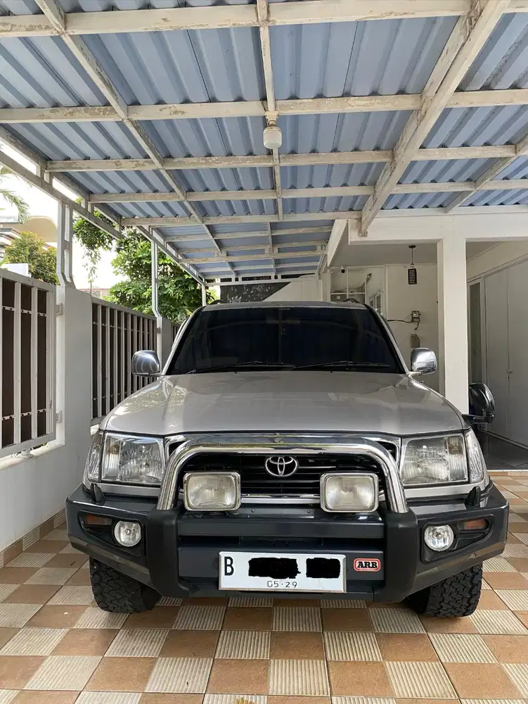 Toyota Land Cruiser (1999)