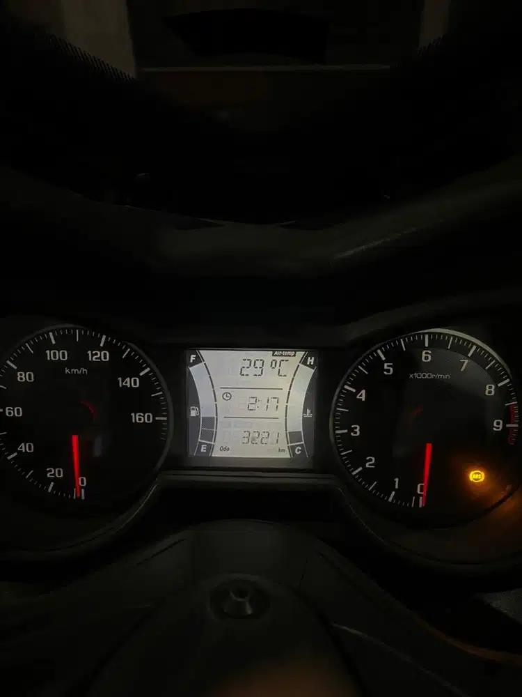 X max 250cc 2022 km rendah 3221