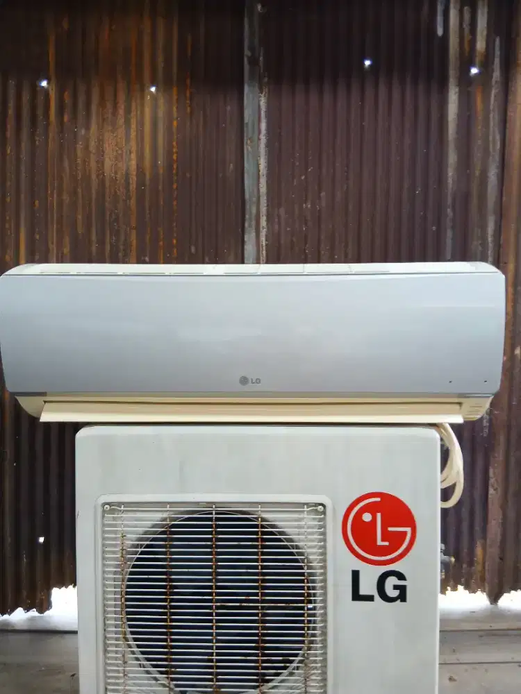 JUAL AC 1/2 PK BEKAS BERGARANSI