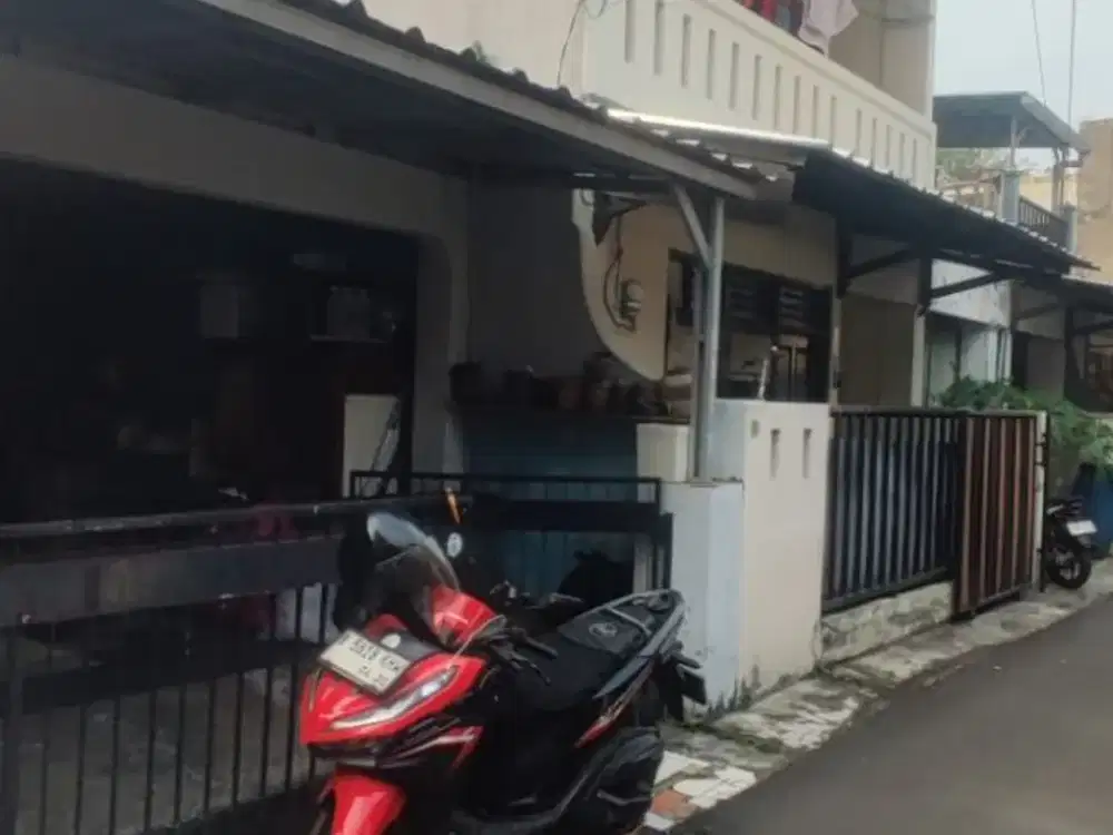 Dijual Rumah di Jl Anggrek Neli Murni, Palmerah, Kemanggisan, Jakarta Barat