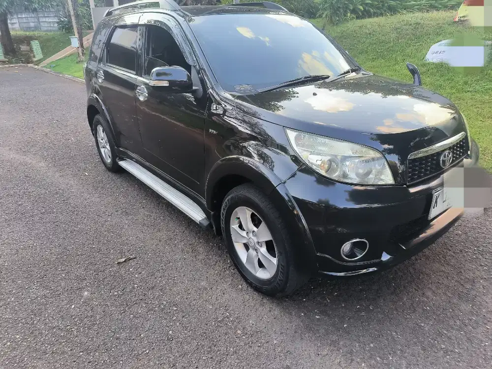 Rush matic hitam