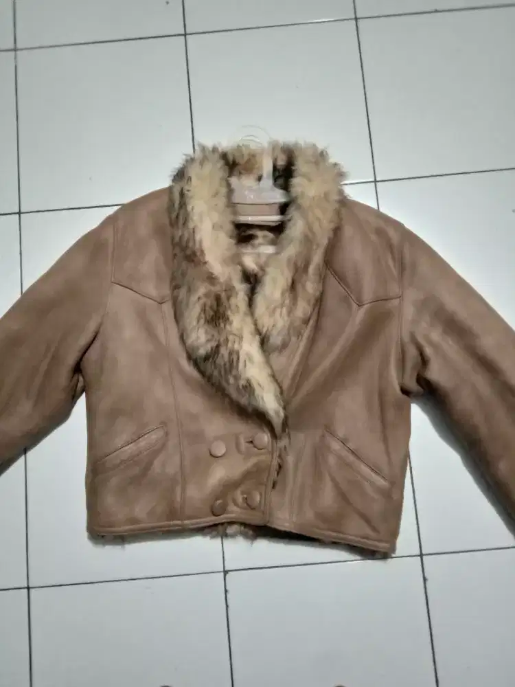 Jaket vintage kulit domba asli