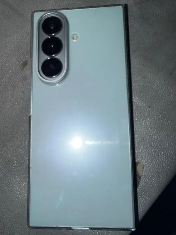 Jual Samsung Z Fold7 512GB Resmi (lengkap)