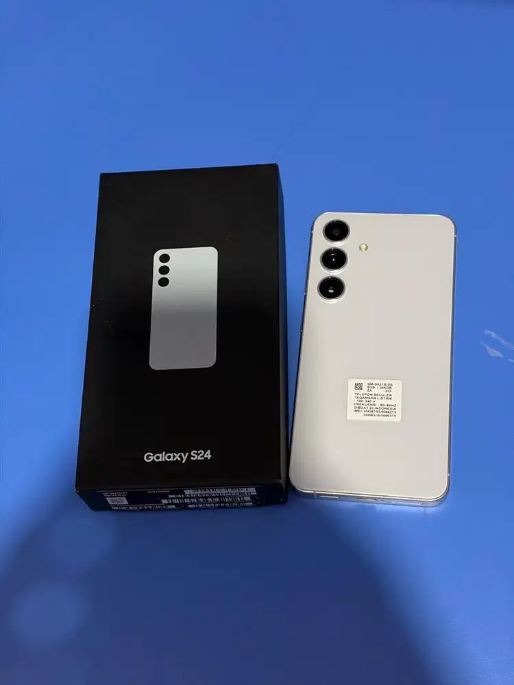 SAMSUNG S24 8/256gb