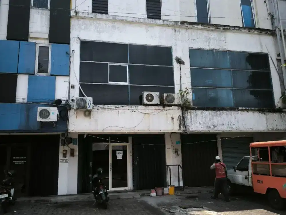 Ruko 4 Lantai Jl. Ngagel Jaya Indah (Kompleks Pertokoan) - 2 AC, Pompa Air, TV