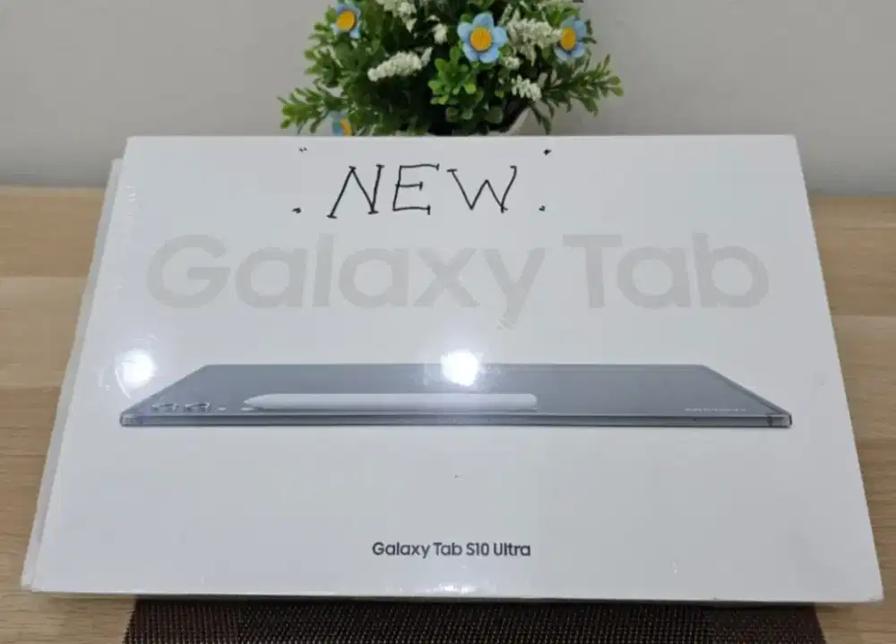 FREE KEYBOARD Samsung Galaxy Tab S10 Ultra 12/256 WiFi Only NEW SEIN