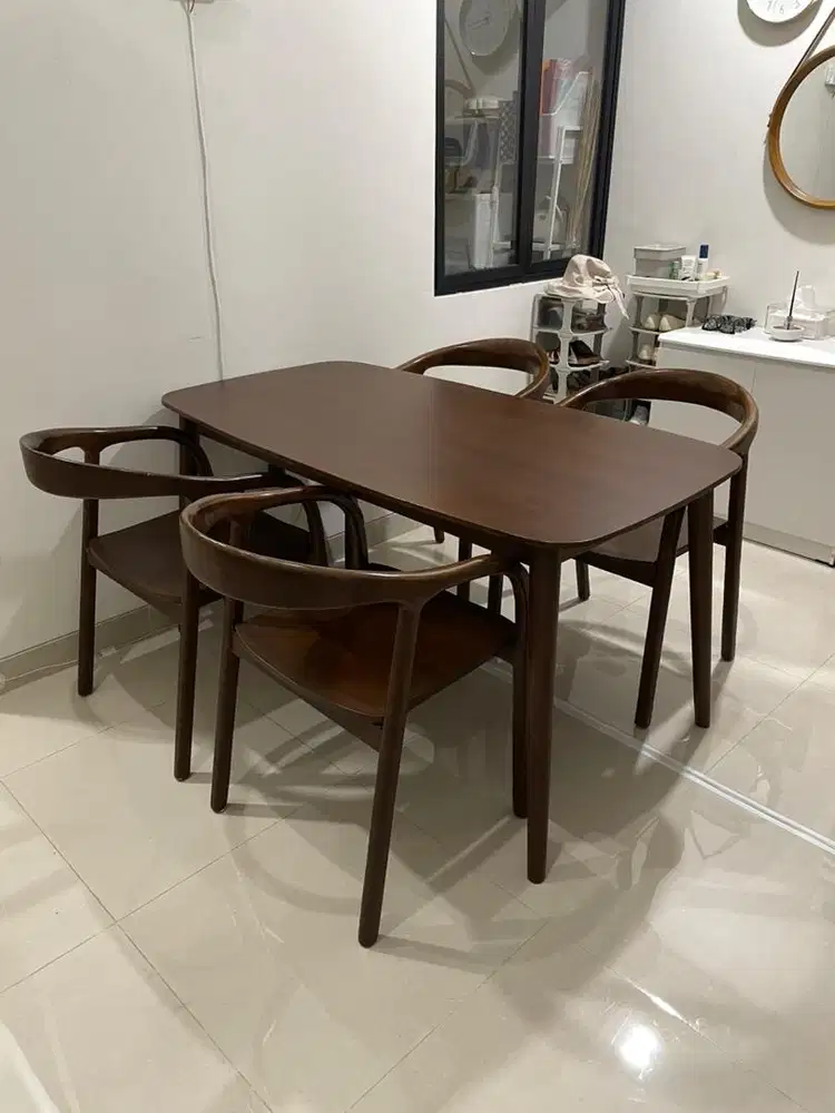 Set meja makan kayu jati