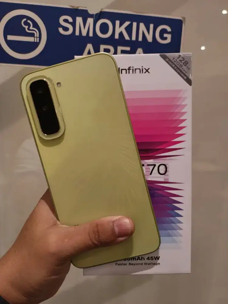 Infinix hot 70.