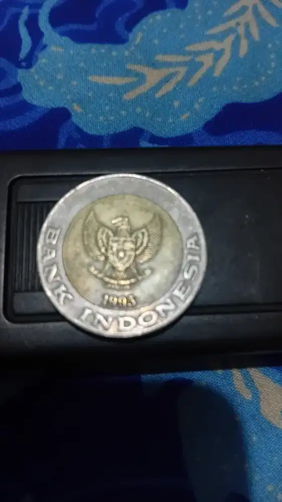 Koin seribu logam tahun 1995