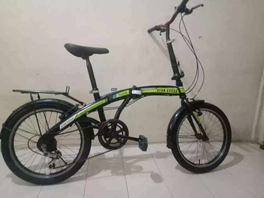 Sepeda. Lipat. 20.in..merek. viva. Cycle.. Bahan. Besi.