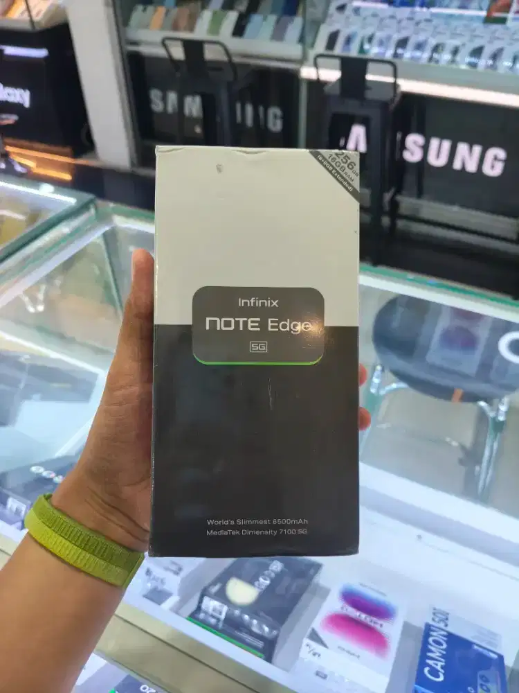 Infinix Note Edge 8/256 Baru