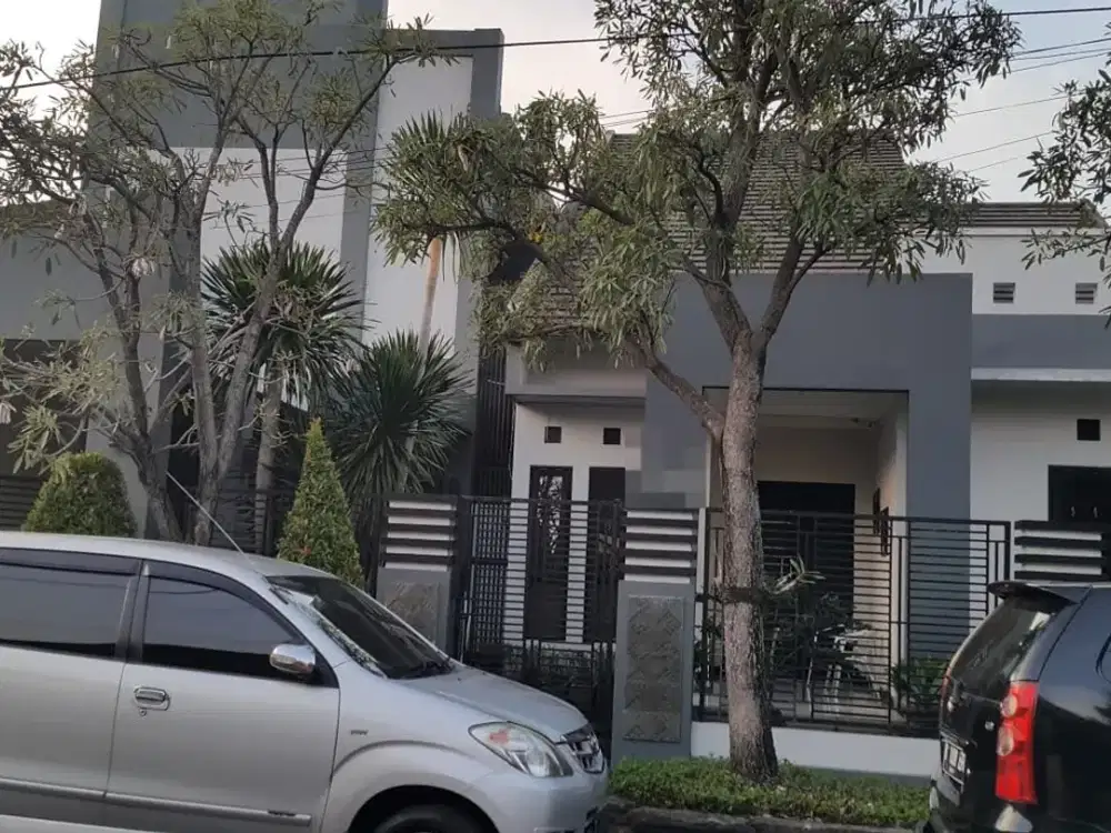 DIJUAL Rumah Minimalis  di Kendangsari  Semi Furnished