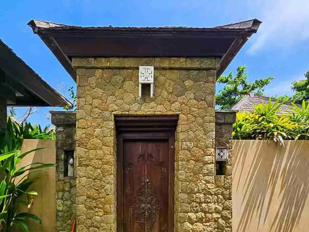 DIJUAL VILLA TROPIS, JIMBARAN, KUTA SELATAN