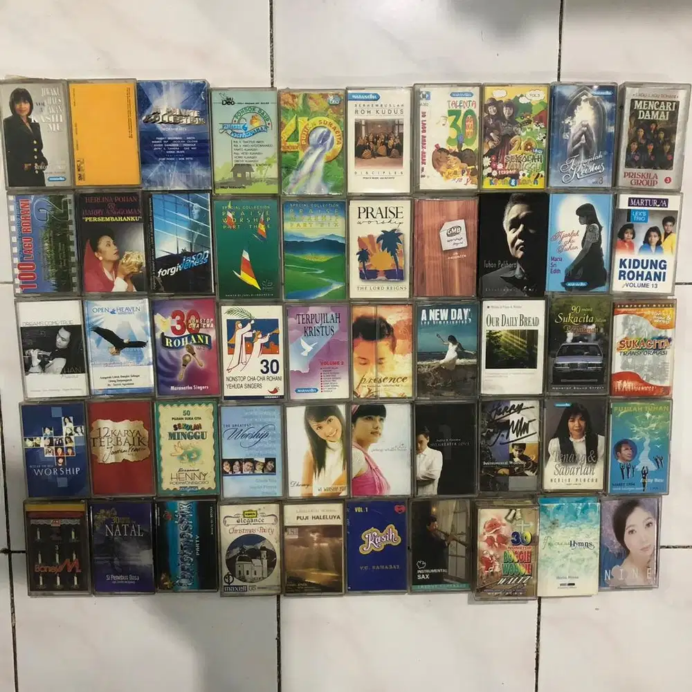 Kaset lagu rohani dan natal 60 pcs