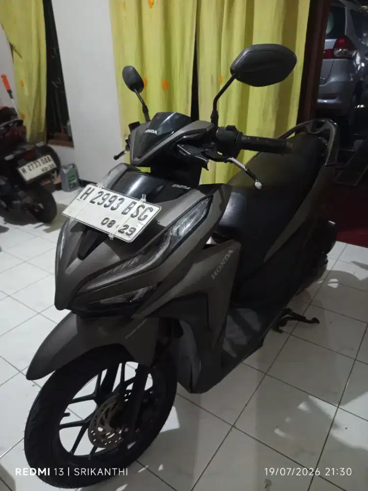 Vario 125 ISS tahun 2019 plat H banyumanik