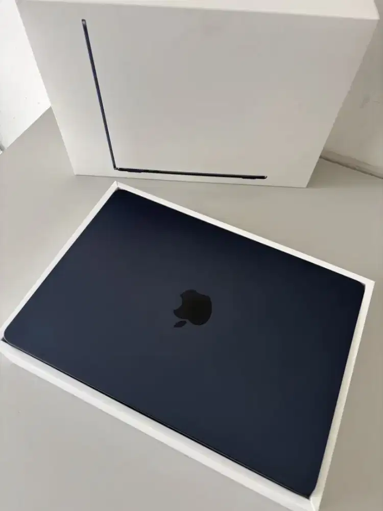 Terima Jual Beli Macbook Pro Air M1 M2 M3 M4  M5 iPhone iPad Ditampung