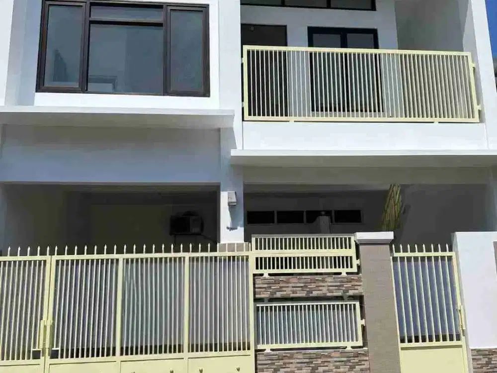 Rumah Murah 2 Lantai siap Huni di Green Mansion Regency, Waru, Sda