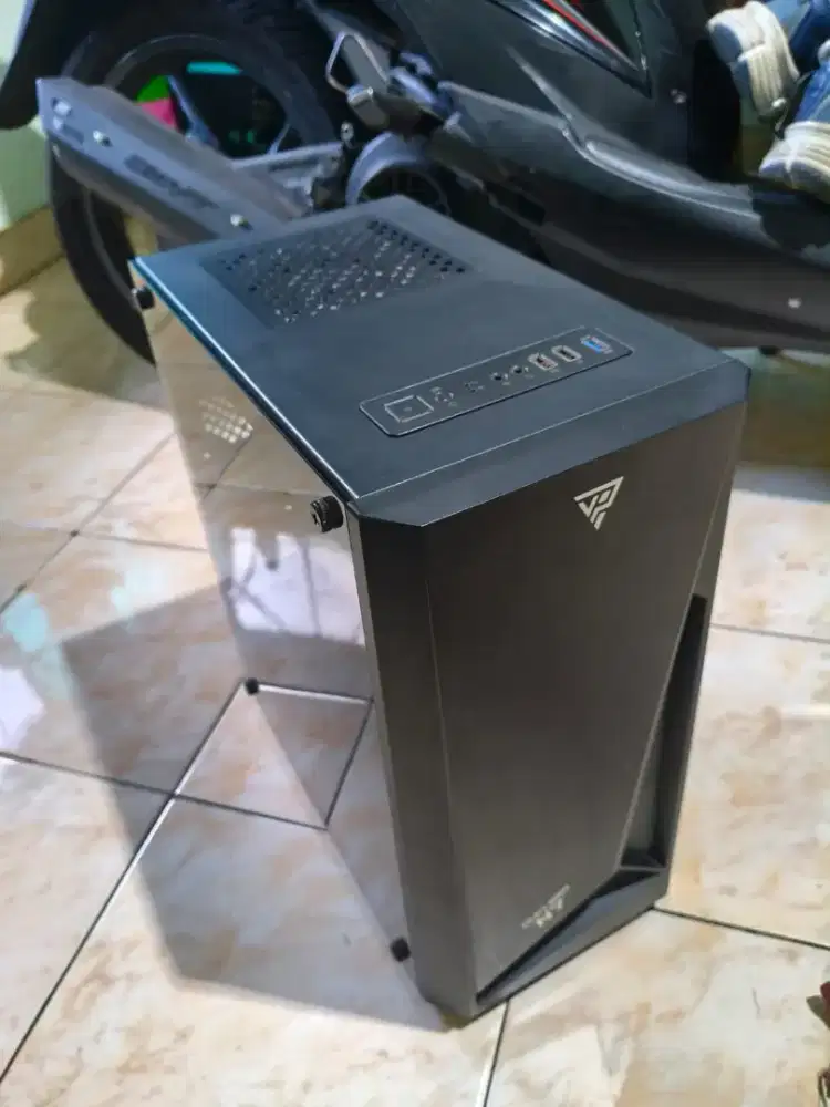 PC Gaming Entry Level i3-10105F | RX 550 4GB | RAM 8GB | SSD 120GB