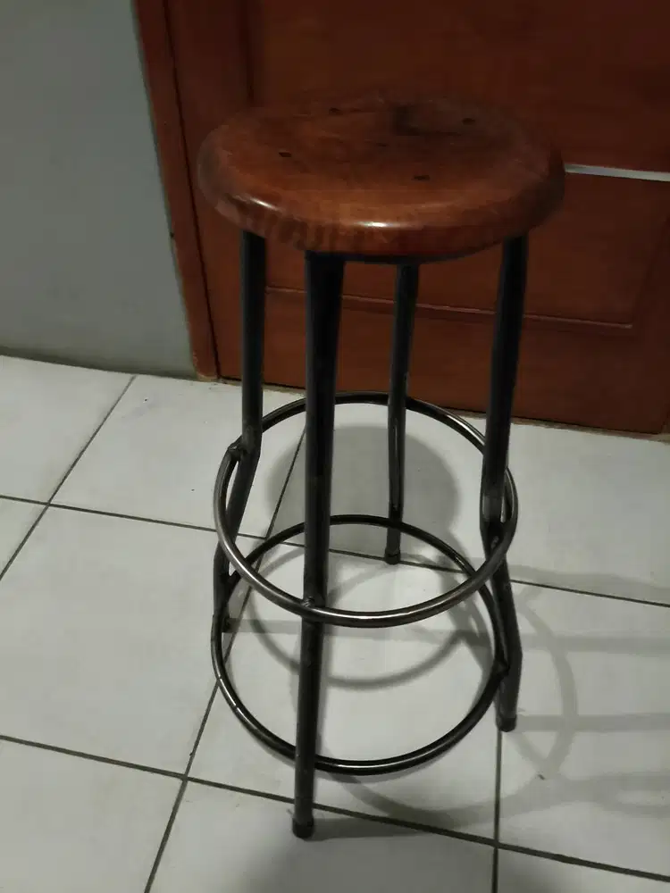 Bangku Tinggi Bar / Bar High Stool