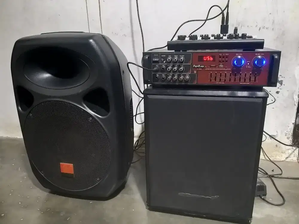 Speker .subfower .empli power . Mixer
