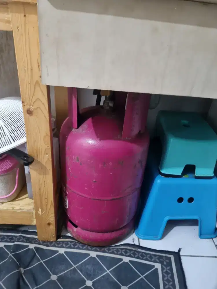 Tabung gas 12 kg