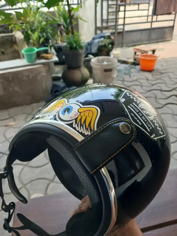 Helm carglos pondok cabe