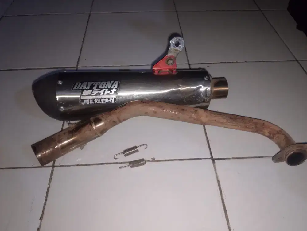 Jual knalpot Daytona Nmax old Rp.450.000