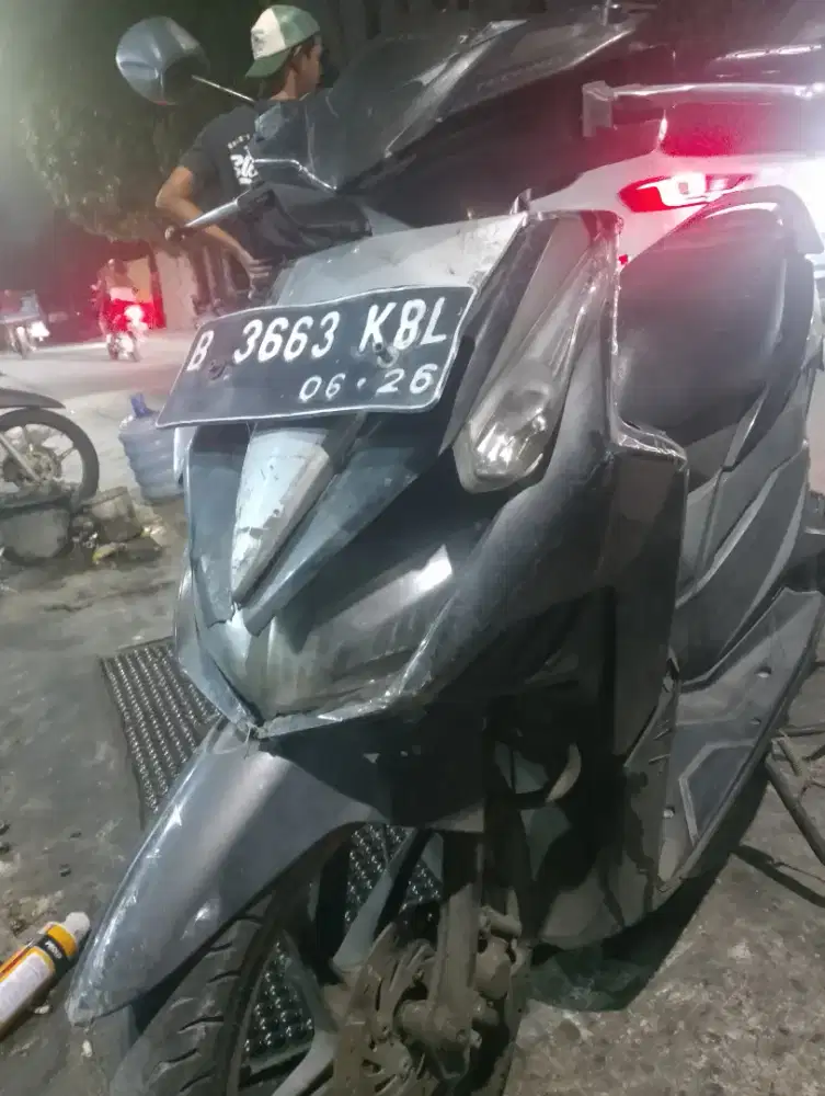 Jual motor Honda Vario techno th 2011