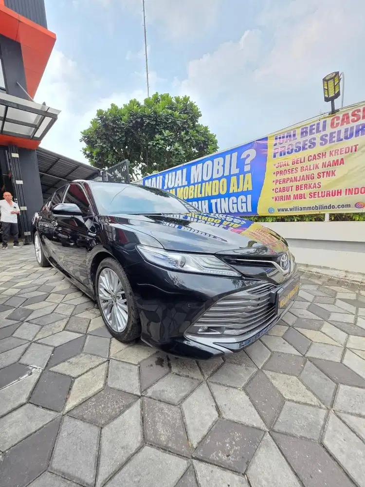 Camry 2.5 V Hybrid Tahun 2021