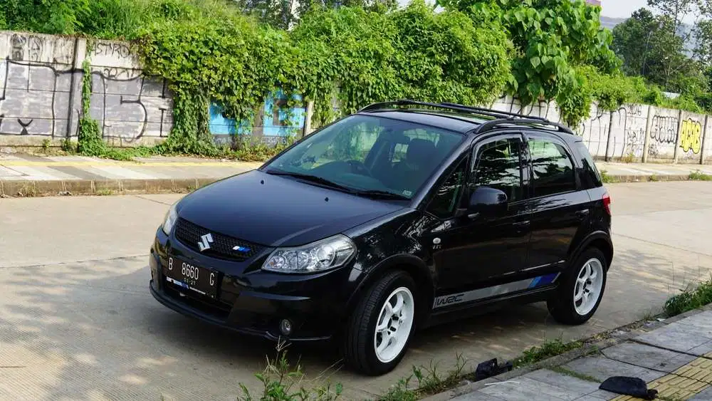 Suzuki SX4 2011 Bensin