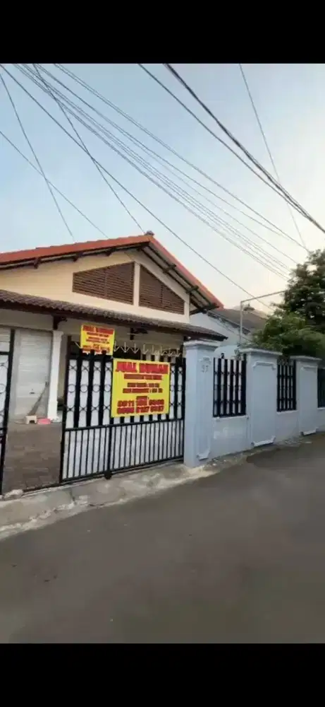 Rumah Pribadi Area Condet Parkir Luas
