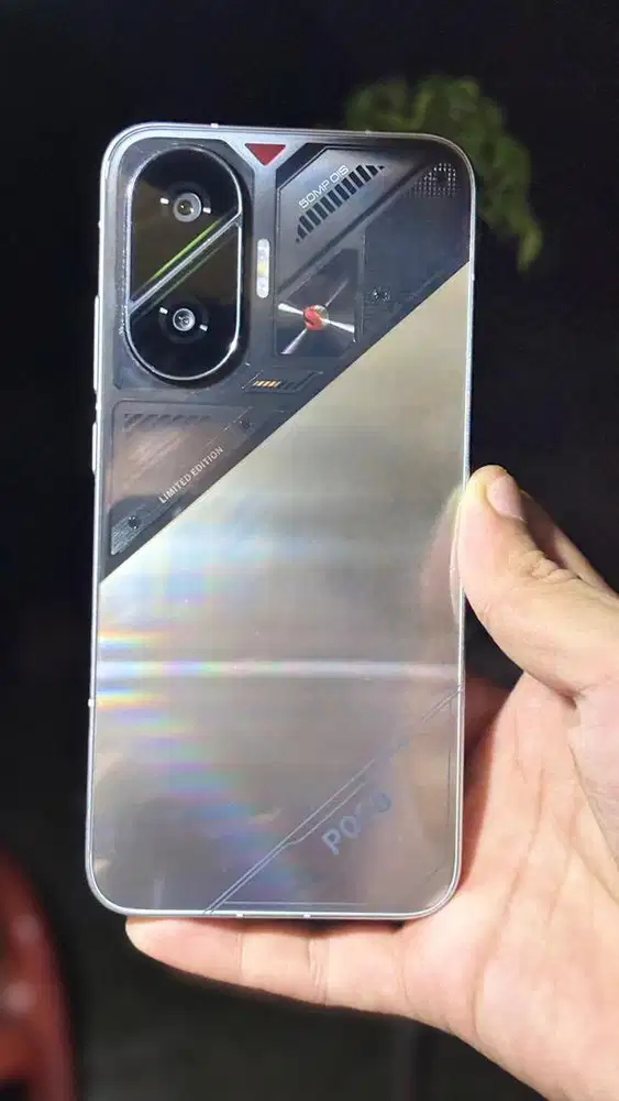 poco f7 12/512 gb