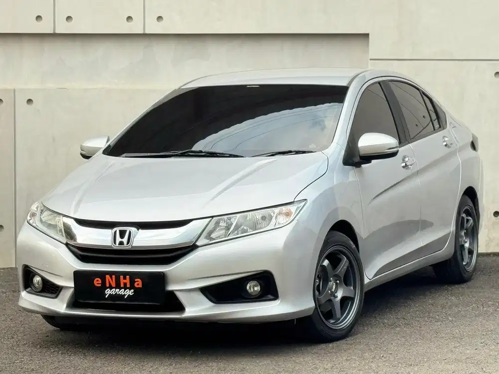 Honda City E 1.5 Automatic 2015.. eNHa garage Semarang..