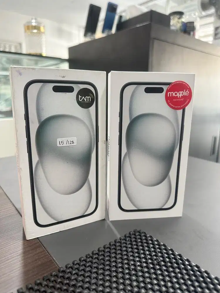 BARU IPHONE 15 128 GB iBOX