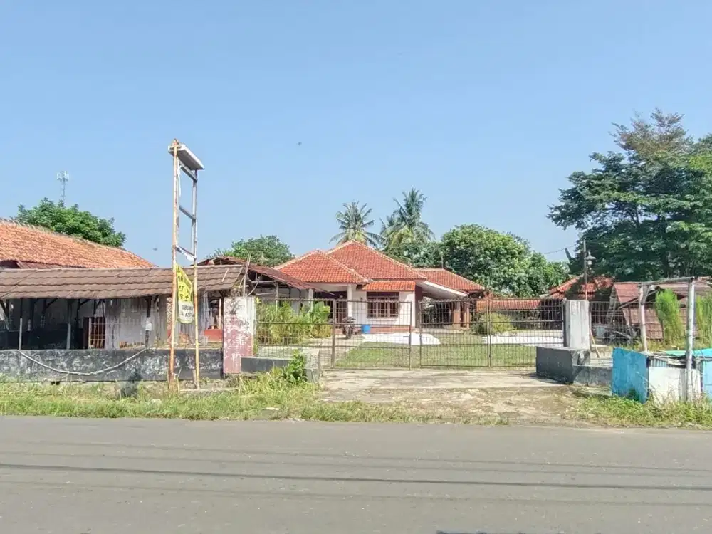Dijual Cepat Tempat Usaha Rumah Makan lokasi strategis dengan halaman luas di Ciampea bogor