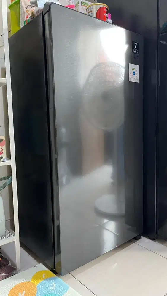 Kulkas 1 Pintu AQUA (AQR-D185/188) Bekas - Mesin Normal Dingin Pol!