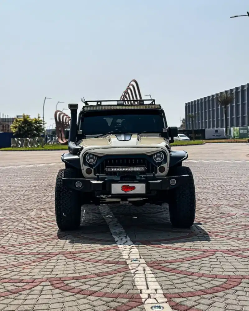 Jeep wrangler JK Sport 2011 full spek