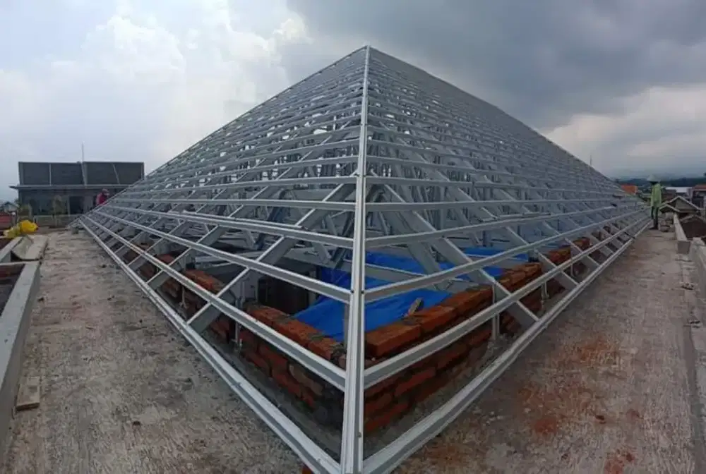 Pemasangan Plafon PVC, Baja Ringan, dan Bongkar Pasang Atap