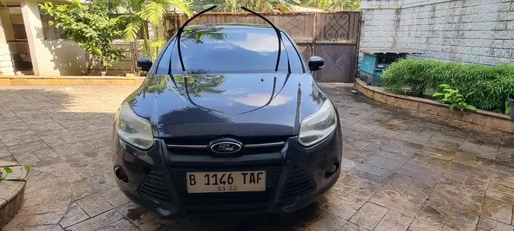 Ford Focus SDN Trend 1.6 AT