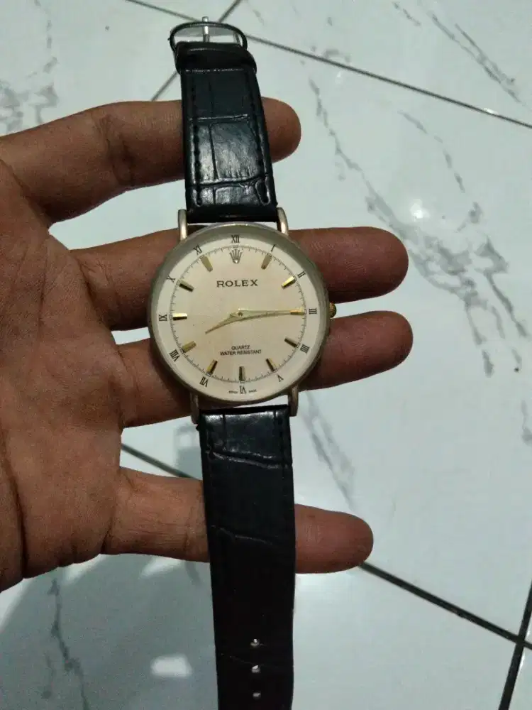 Jam tangan rolex