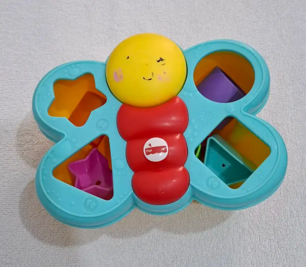 PRELOVED mainan bayi balita butterfly sorter shape