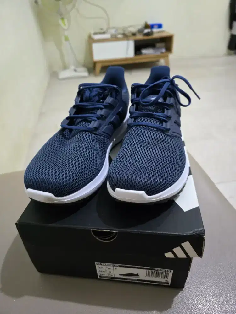 Sepatu Adidas Ultimashow