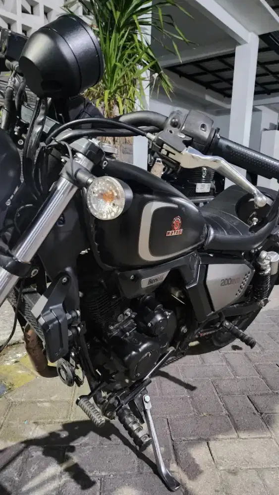 Benelli Motobi Evo 200