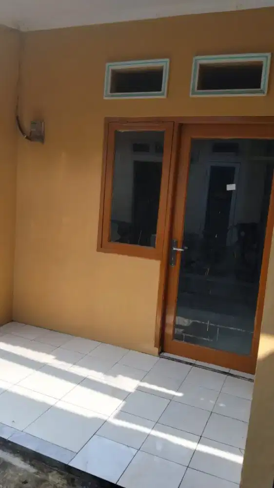 Di Kontrakan cuma 900rb an, Kontrakan 3 Petak
