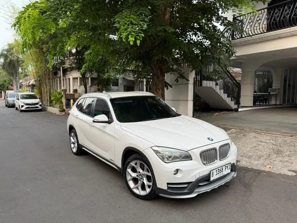 BMW X1 Sdrive18i 2014 AT