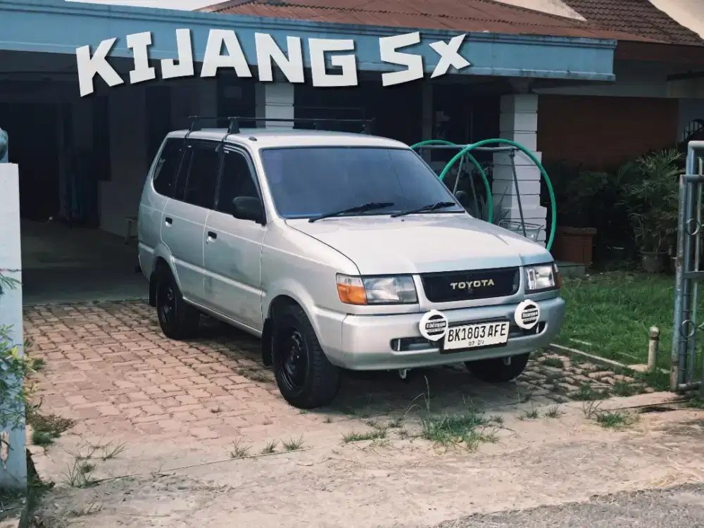 Kijang Kapsul SX