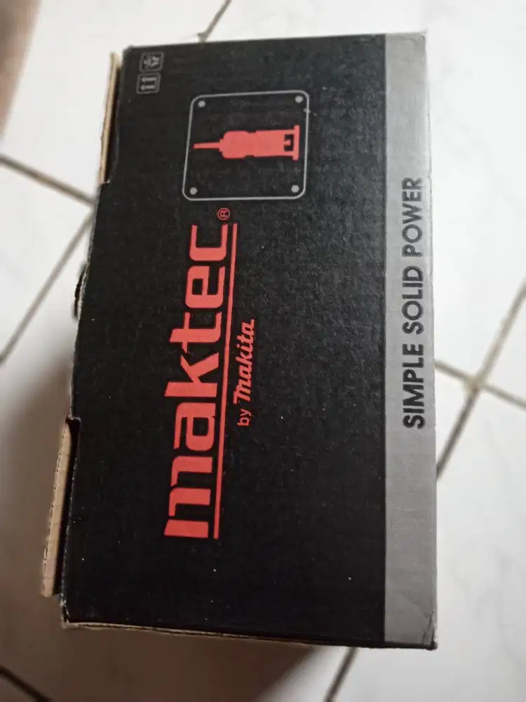 TRIMMER / mesin profil maktec by Makita
