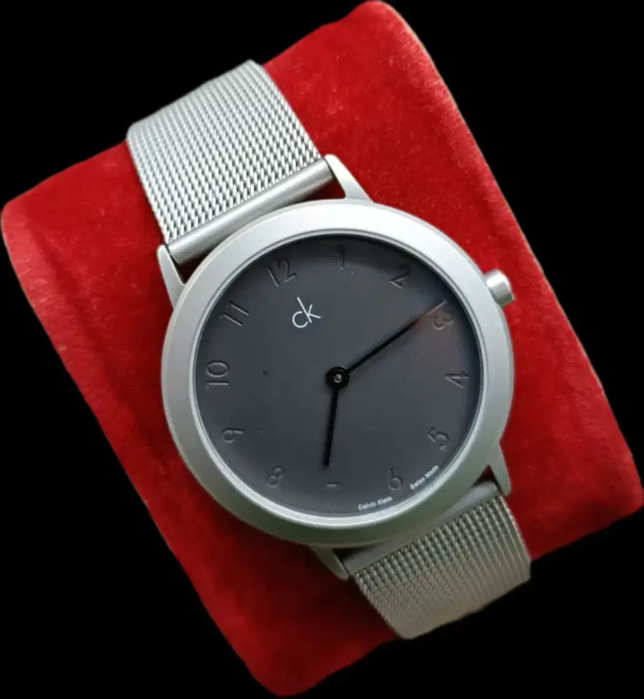 Calvin Klein Gray Wrist Original