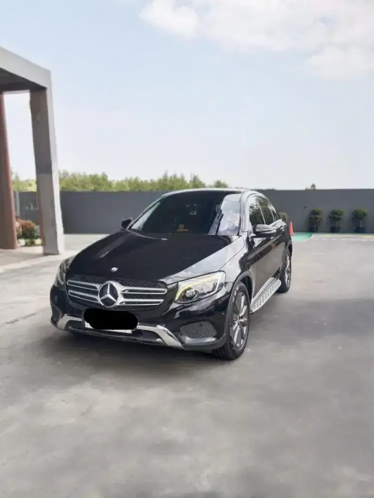 GLC 250  Warna hitam  2015