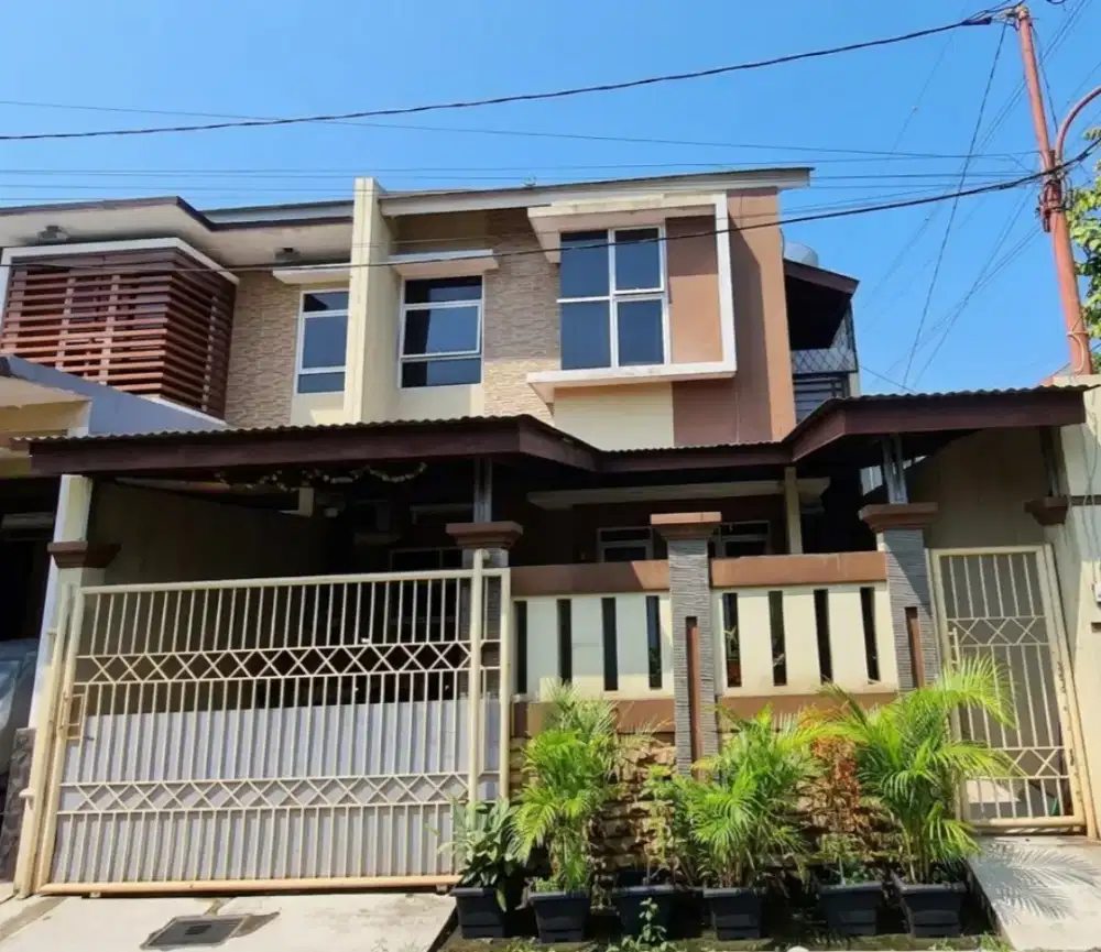 DIJUAL RUMAH SIAP HUNI SEMI FURNISHED AKSES STRATEGIS BEKASI TIMUR